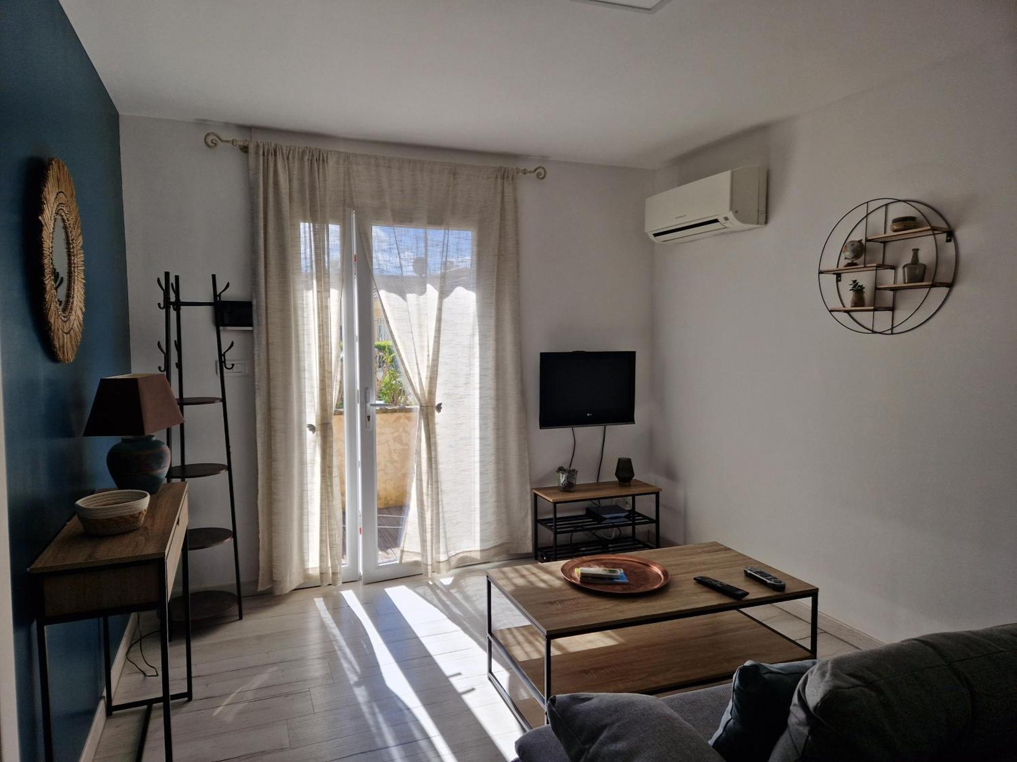 Chez Valeric Apartment Lunel  Exterior photo